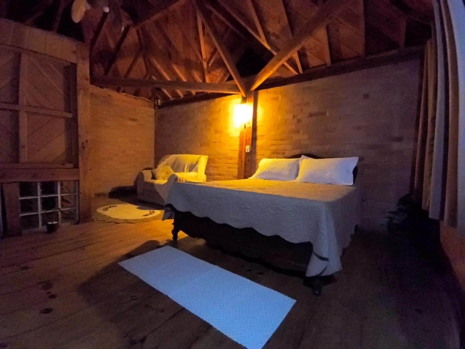 Suite Rustica Aconchego - Com Banheira De Hidromassagem Campos do Jordao Exterior photo